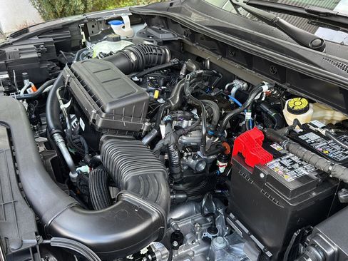 New 2026 Ford Escape ST-Line image 46