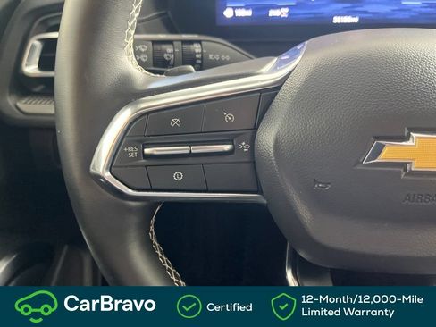 Used 2026 Chevrolet Traverse LT AWD/4WD image 25