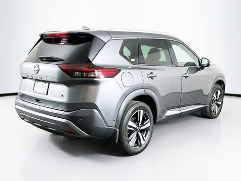 Used 2023 Nissan Rogue SL w/ SL Premium Package FWD image 9