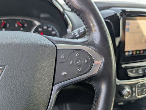 Used 2021 Chevrolet Traverse RS AWD/4WD image 15