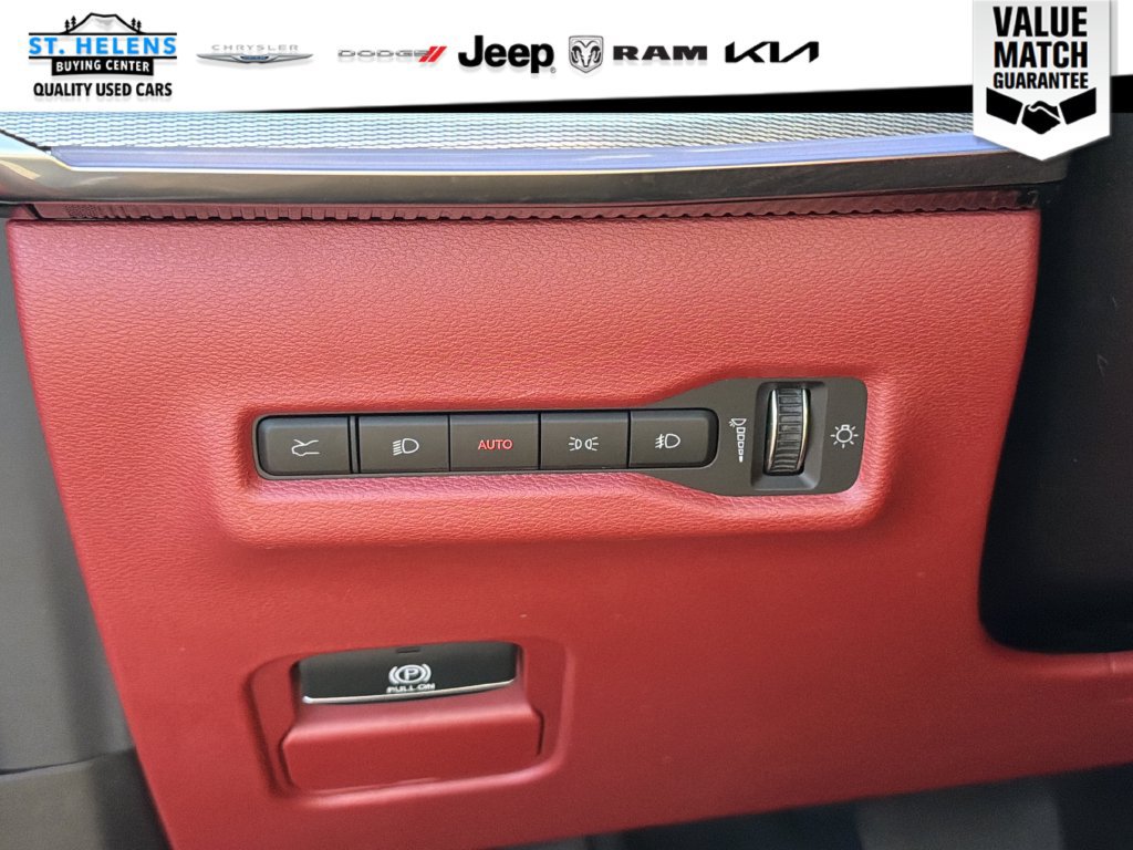 Used 2024 Jeep Wagoneer Limited AWD/4WD image 18