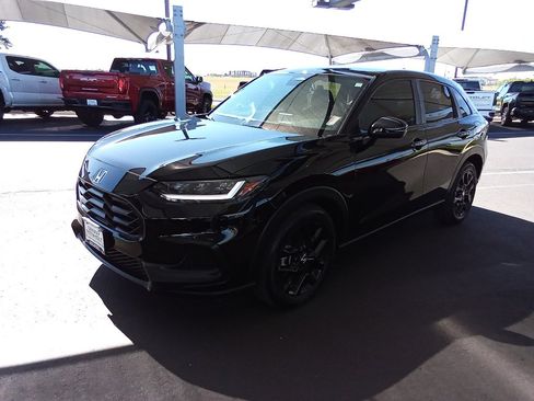 Certified 2024 Honda HR-V Sport image 3