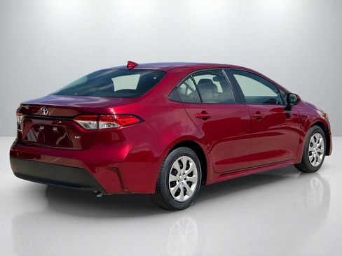 Certified 2025 Toyota Corolla LE FWD image 5