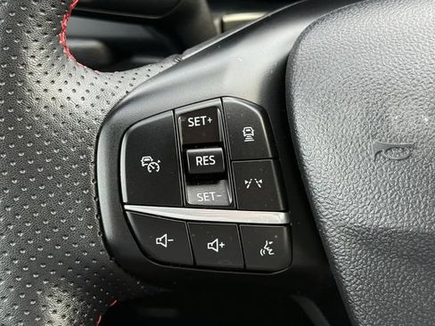 Certified 2023 Ford Escape ST-Line w/ Tech Pack #1 AWD/4WD image 22