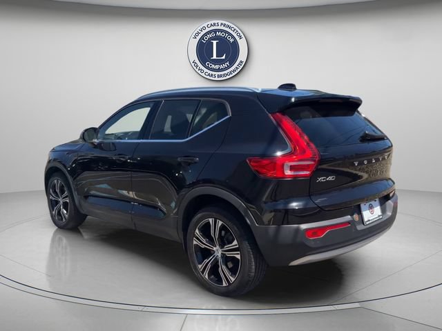 Used 2021 Volvo XC40 T5 Inscription w/ Climate Package AWD/4WD image 4