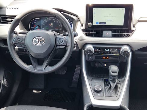 Used 2024 Toyota RAV4 XLE w/ Convenience Package AWD/4WD image 25