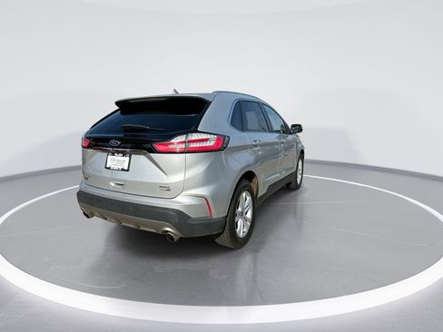 Used 2019 Ford Edge SEL w/ Equipment Group 201A image 9