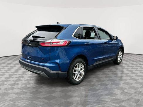 Used 2023 Ford Edge SEL AWD/4WD image 3