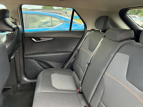 Used 2026 Kia Niro LX FWD image 33