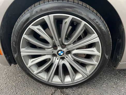 Used 2021 BMW 750i xDrive 750i xDrive w/ Executive Package image 38