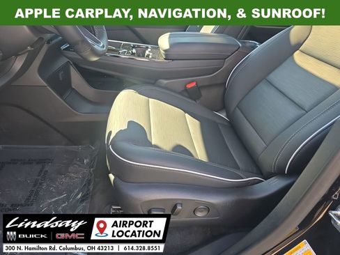 Used 2025 Buick Enclave Sport Touring w/ Power Package image 21