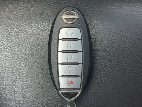 Used 2024 Nissan Altima 2.5 SR FWD image 33