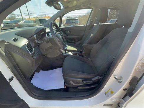 Used 2020 Chevrolet Trax LS w/ Tint and Cruise Package image 21