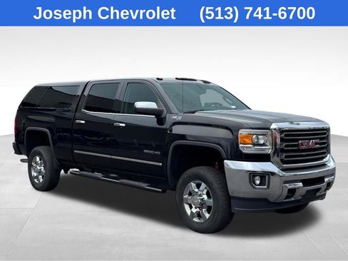 Used 2015 GMC Sierra 2500 SLT w/ Suspension Package, Off-Road image 3