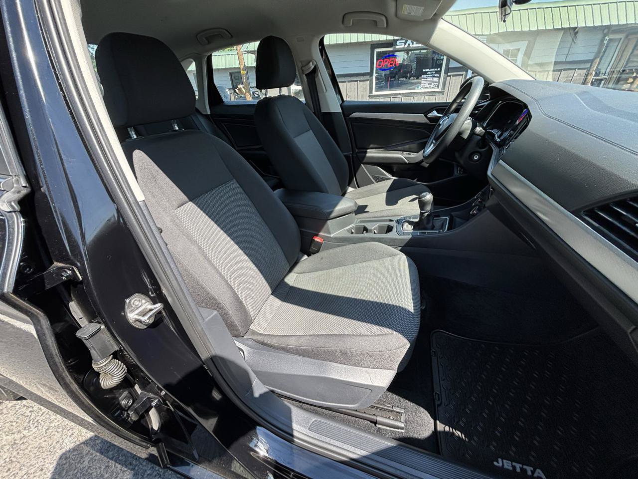 Used 2021 Volkswagen Jetta S FWD image 9