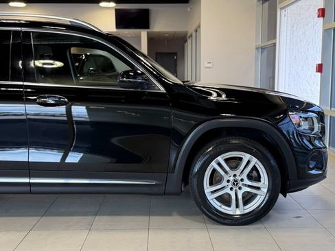 Used 2023 Mercedes-Benz GLB 250 4MATIC image 16