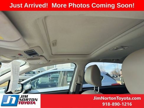 Used 2017 Subaru Crosstrek 2.0i Limited image 10