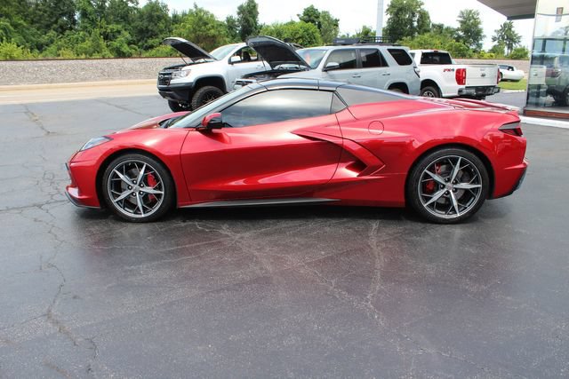 Used 2023 Chevrolet Corvette Stingray Premium Conv w/ Z51 Performance Package RWD image 3