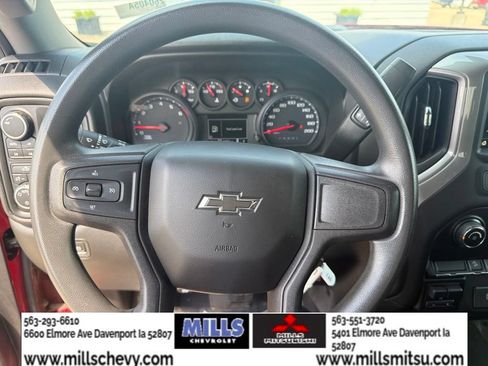 Used 2019 Chevrolet Silverado 1500 Custom Trail Boss w/ Custom Convenience Package AWD/4WD image 13