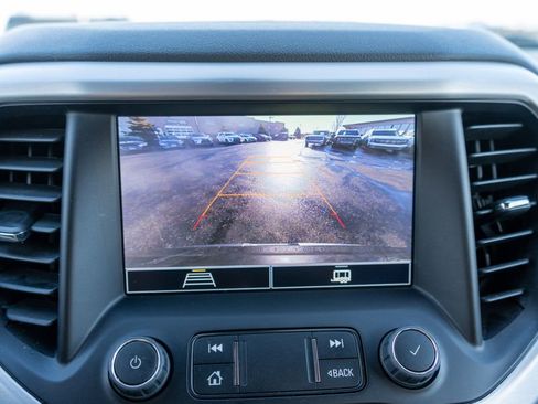 Used 2023 GMC Acadia SLE w/ Driver Convenience Package image 39