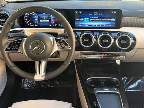 Certified 2026 Mercedes-Benz CLA 250 image 28