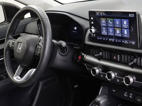 Used 2025 Honda CR-V EX-L image 21