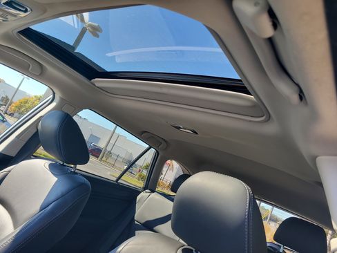 Used 2019 Subaru Outback 2.5i Limited w/ Popular Package #2 image 22