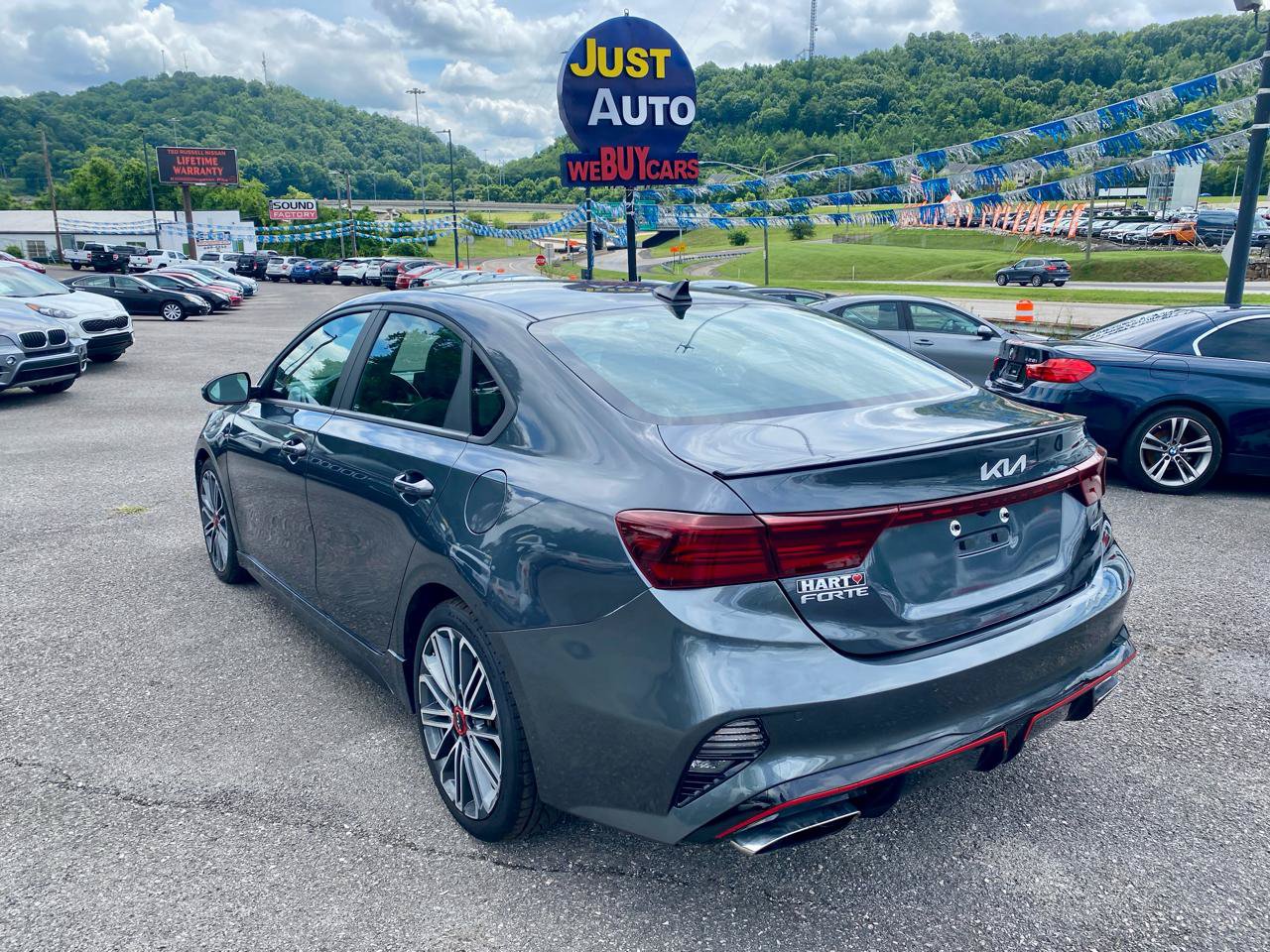 Used 2022 Kia Forte GT FWD image 5