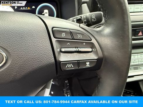 Used 2022 Hyundai Kona Limited image 16