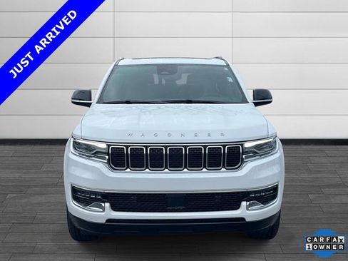 Certified 2024 Jeep Wagoneer 2WD w/ Premium Group I image 9