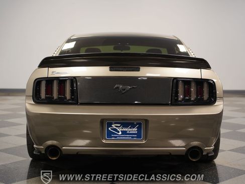 Used 2005 Ford Mustang GT image 25