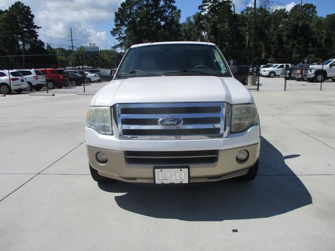 Used 2013 Ford Expedition XLT RWD image 22