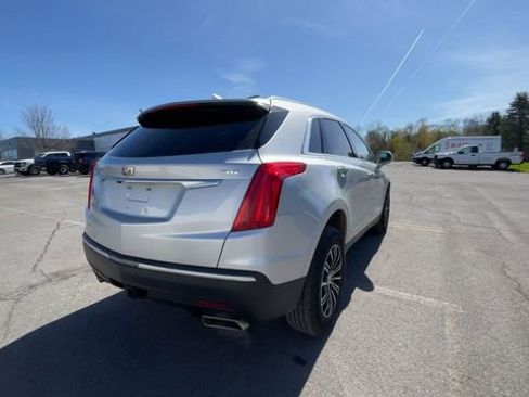 Used 2019 Cadillac XT5 Luxury w/ Trailering Package AWD/4WD image 9