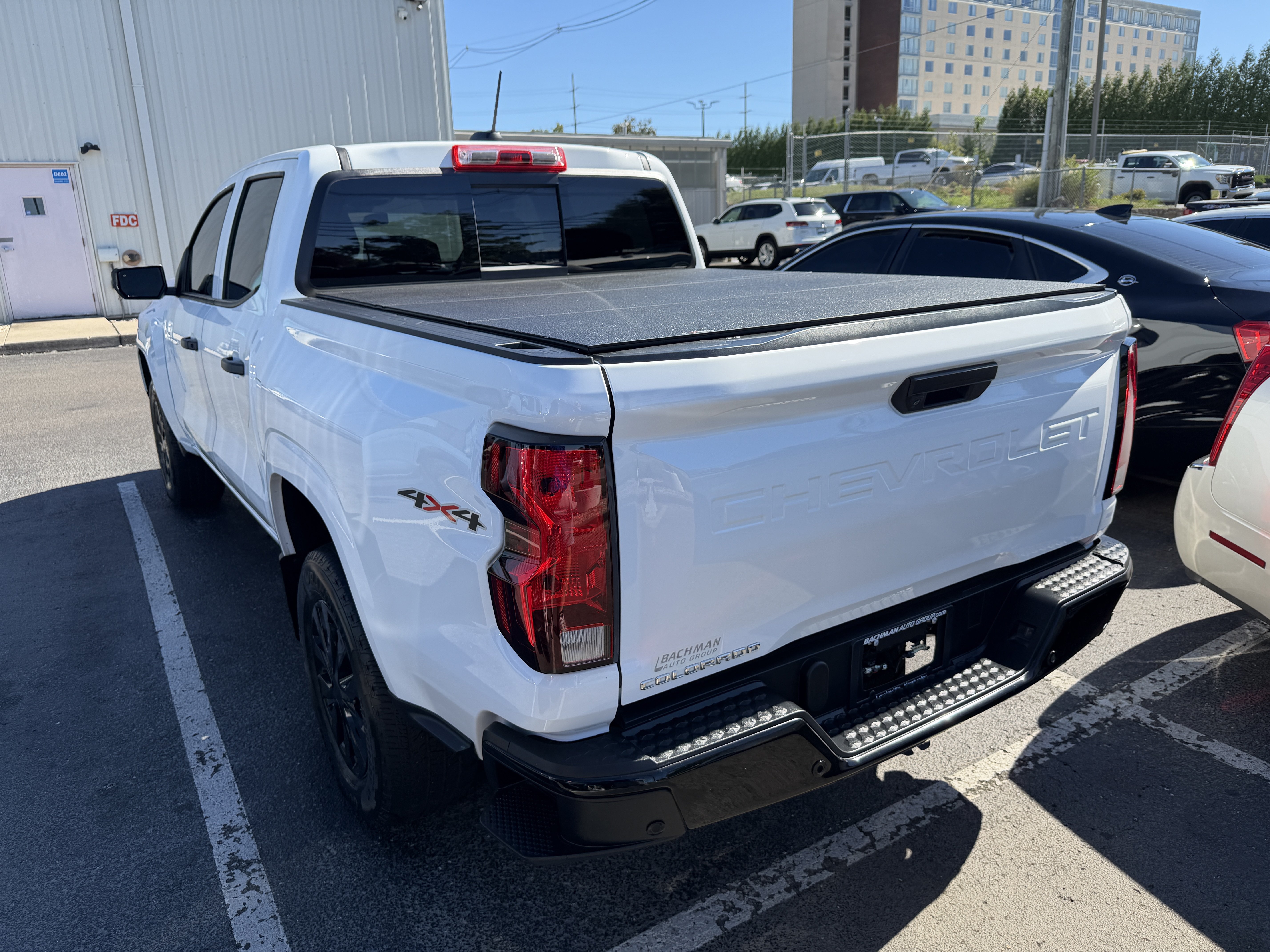 Used 2025 Chevrolet Colorado W/T AWD/4WD image 5