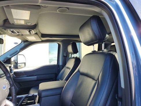 Used 2023 Ford F350 Lariat w/ Lariat Ultimate Package AWD/4WD image 6