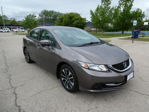 Used 2015 Honda Civic EX image 3