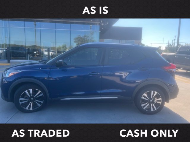 Used 2019 Nissan Kicks SR w/ SR Premium Package FWD image 4