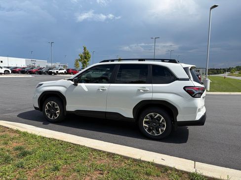 New 2026 Subaru Forester Premium AWD/4WD image 5