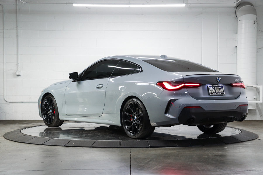 Certified 2024 BMW 430i Coupe w/ M Sport Package RWD image 4