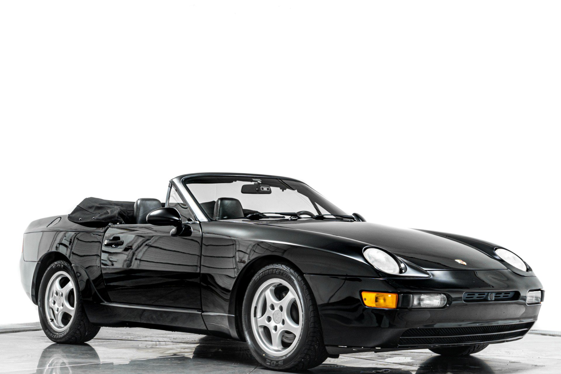 Used 1992 Porsche 968 Cabriolet RWD image 30