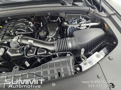 New 2025 Jeep Grand Cherokee L Laredo w/ Trailer Tow Package image 19