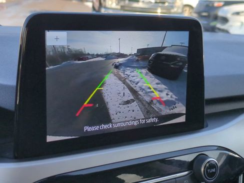 Certified 2022 Ford Escape SE w/ Cold Weather Package image 28