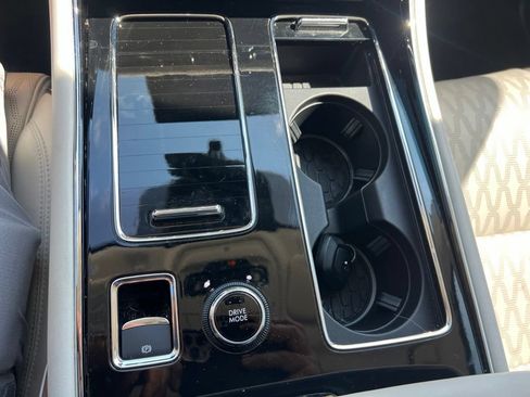 Used 2022 Lincoln Aviator Black Label w/ Dynamic Handling Package AWD/4WD image 46