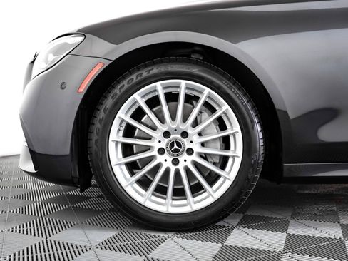 Certified 2022 Mercedes-Benz E 350 Sedan image 4