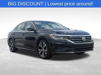 Used 2022 Volkswagen Passat 2.0T SE