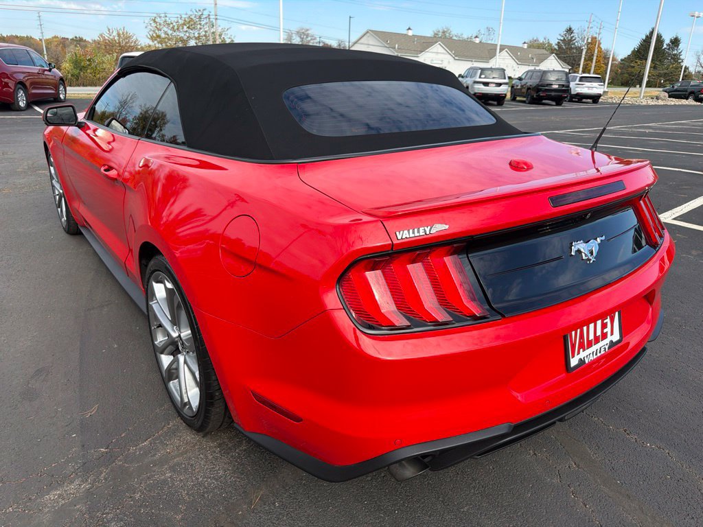 Used 2020 Ford Mustang Premium RWD image 6