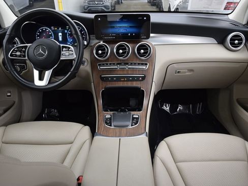 Used 2022 Mercedes-Benz GLC 300 image 20