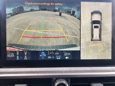 Certified 2025 Toyota 4Runner Trailhunter AWD/4WD image 16