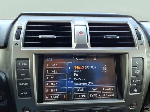 Used 2018 Lexus GX 460 w/ Navigation Package AWD/4WD image 20