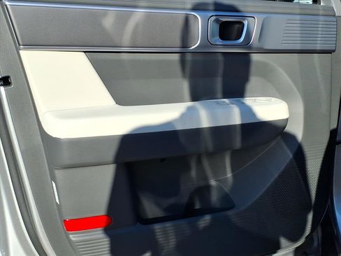 New 2026 Hyundai Santa Fe SE image 13